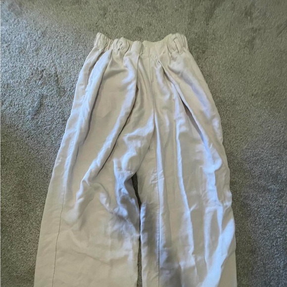 Free People Cream High-Waist Pleated Wide Leg Pants - Picture 2 of 3